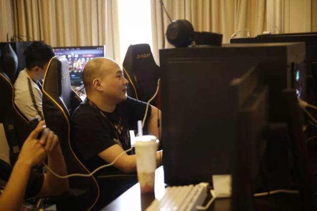 Complexity 在决赛中击败 Wildcard，获得了 PGL Bucharest 2025 的名额