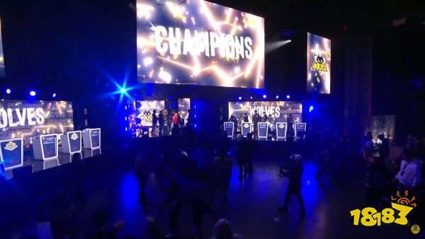 HLTV奖：年度精彩时刻 - Donk 的惊人1v5